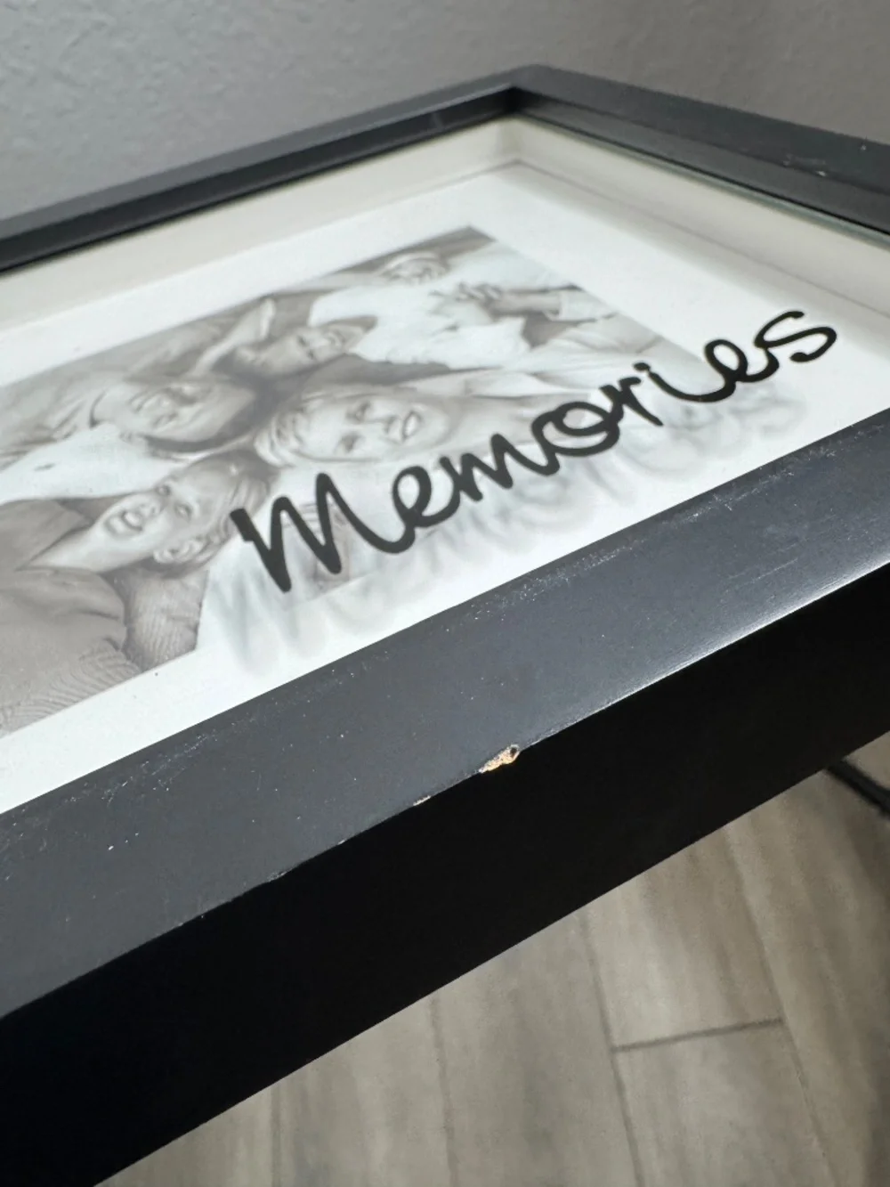 Sixtrees black memories frame with 4 x6 photo frame minimalist gallery wall